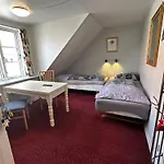 Bed and breakfast Oasen 3*