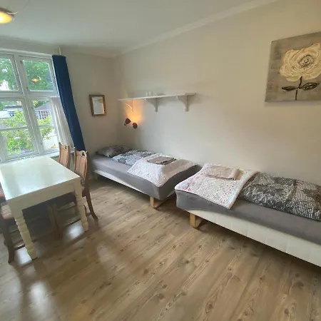 Oasen Bed & Breakfast 3*